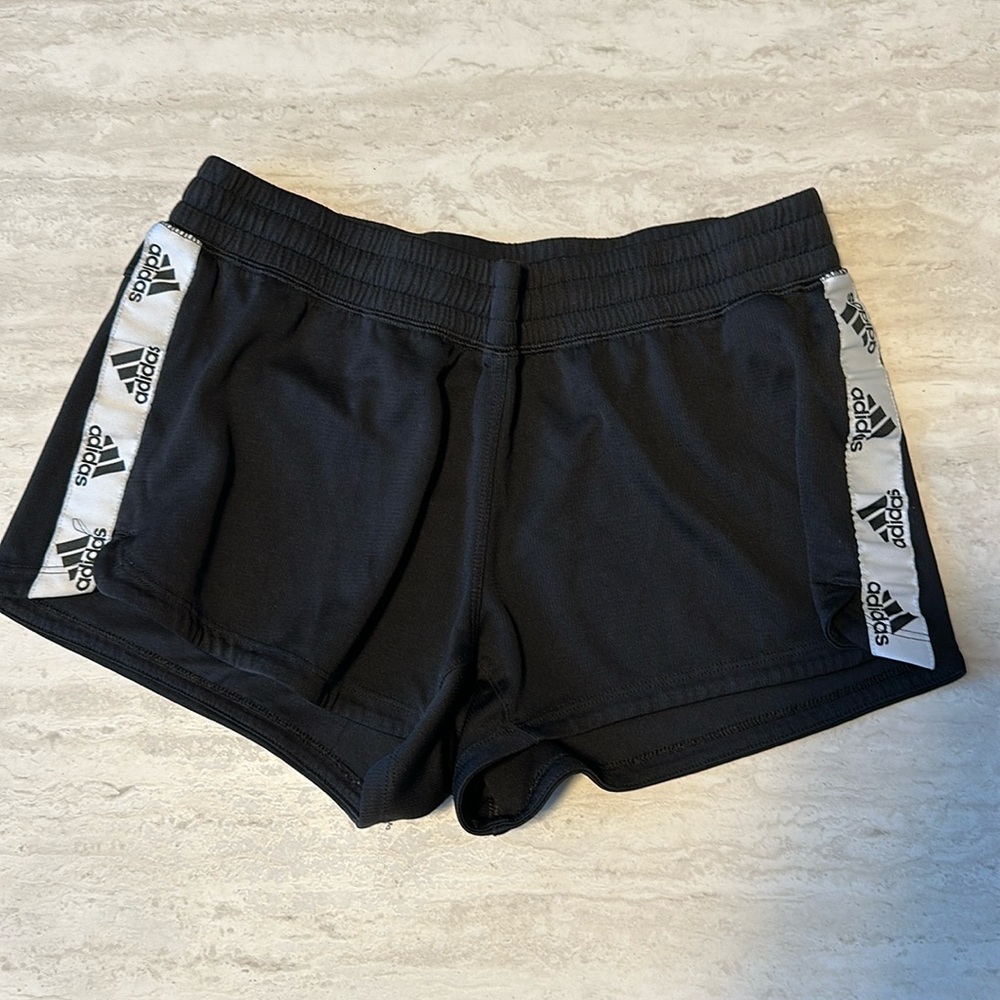 Athletic shorts